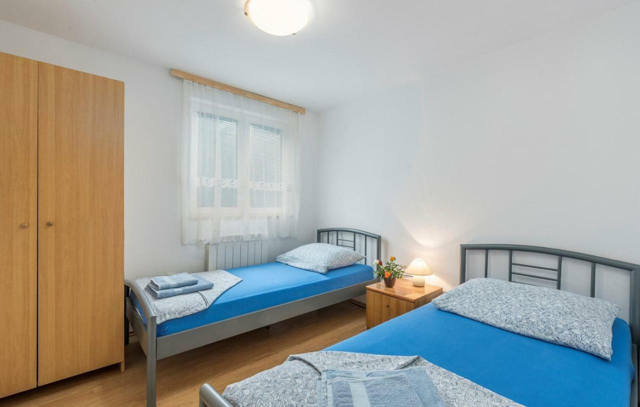 Apartments Saladinka Červar-Porat エクステリア 写真